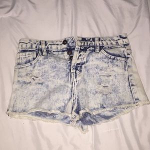 🌸Acid Wash Shorts🌸